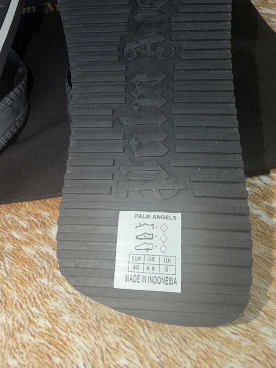 NIB Authentic Men’s Palm Angels Black Logo Flip Flops Sz 40 / US Men’s sz 8 main image 6